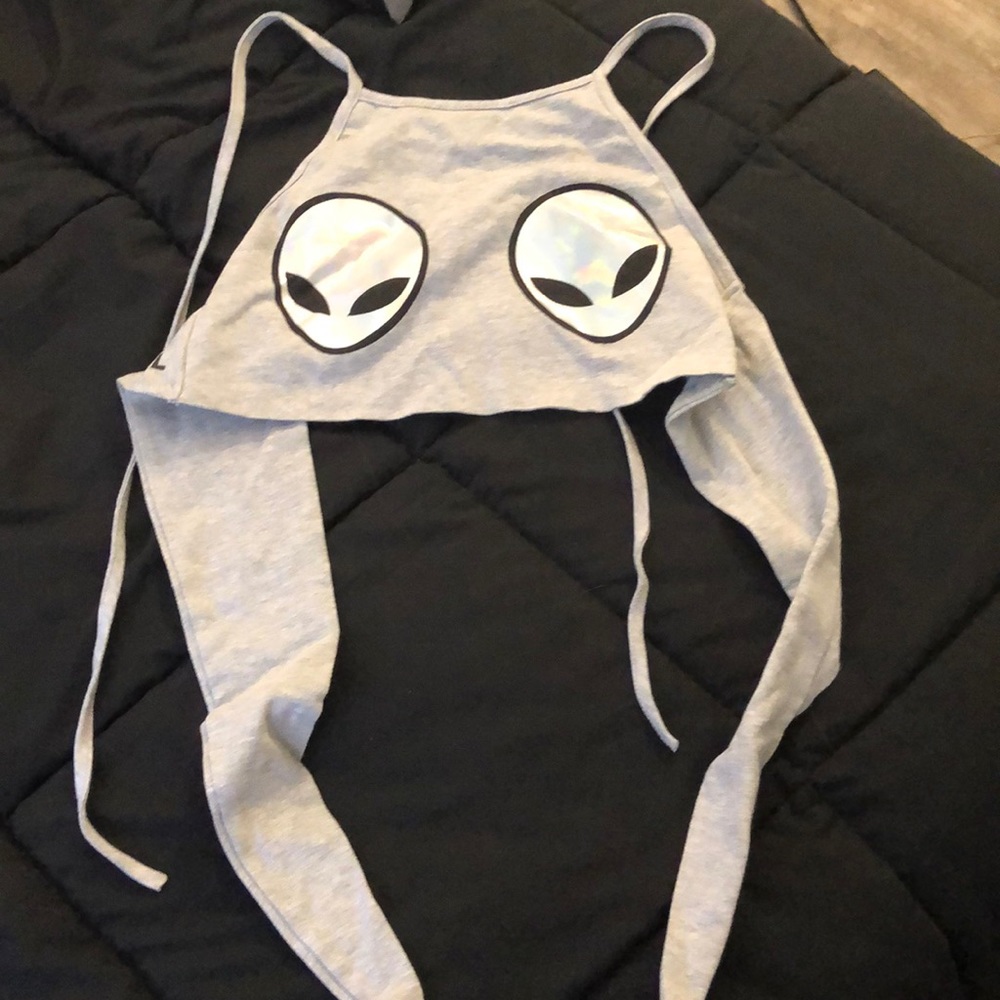 Grey alien tie-back crop top